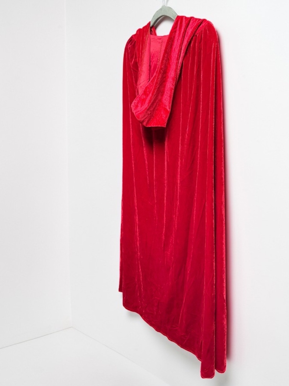 Red Velvet Hooded Cape Cloak XL Unisex Vampire Witch Costume Gothic Halloween - Picture 9 of 9